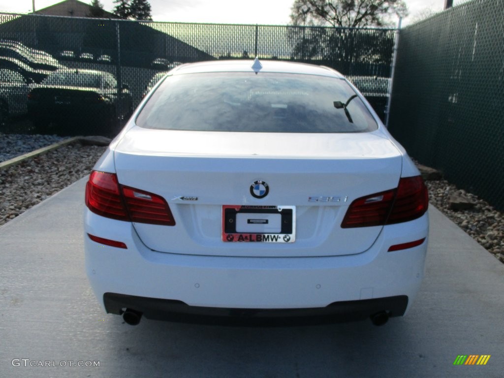 2016 5 Series 535i xDrive Sedan - Alpine White / Black photo #10