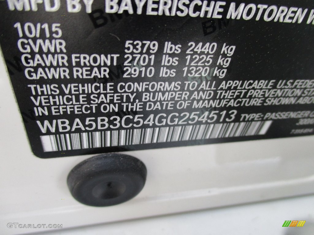 2016 5 Series 535i xDrive Sedan - Alpine White / Black photo #19