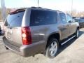 Champagne Silver Metallic - Suburban LT 4x4 Photo No. 9