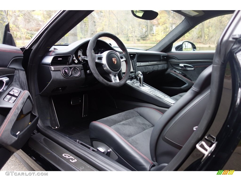 Black Interior 2015 Porsche 911 GT3 Photo #108930704