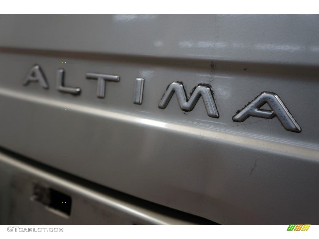 1999 Altima GXE - Champagne Metallic / Blond photo #111