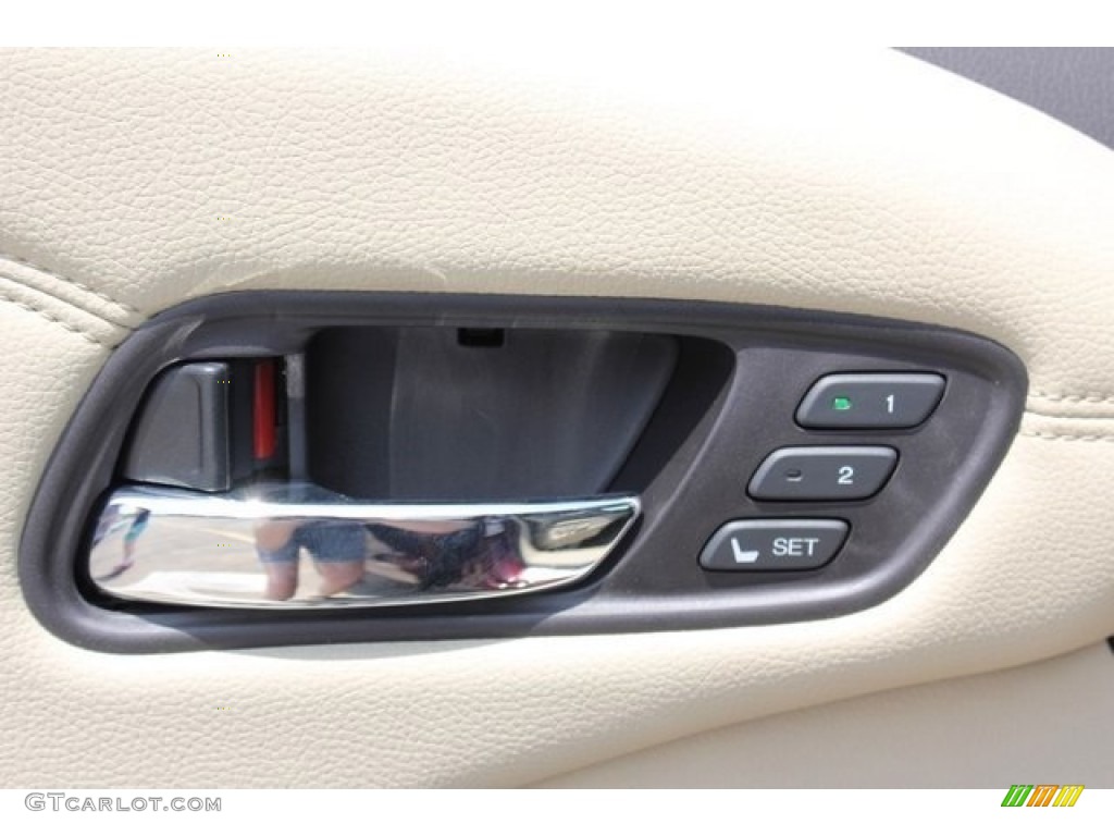 2016 RDX Technology - Basque Red Pearl II / Parchment photo #25