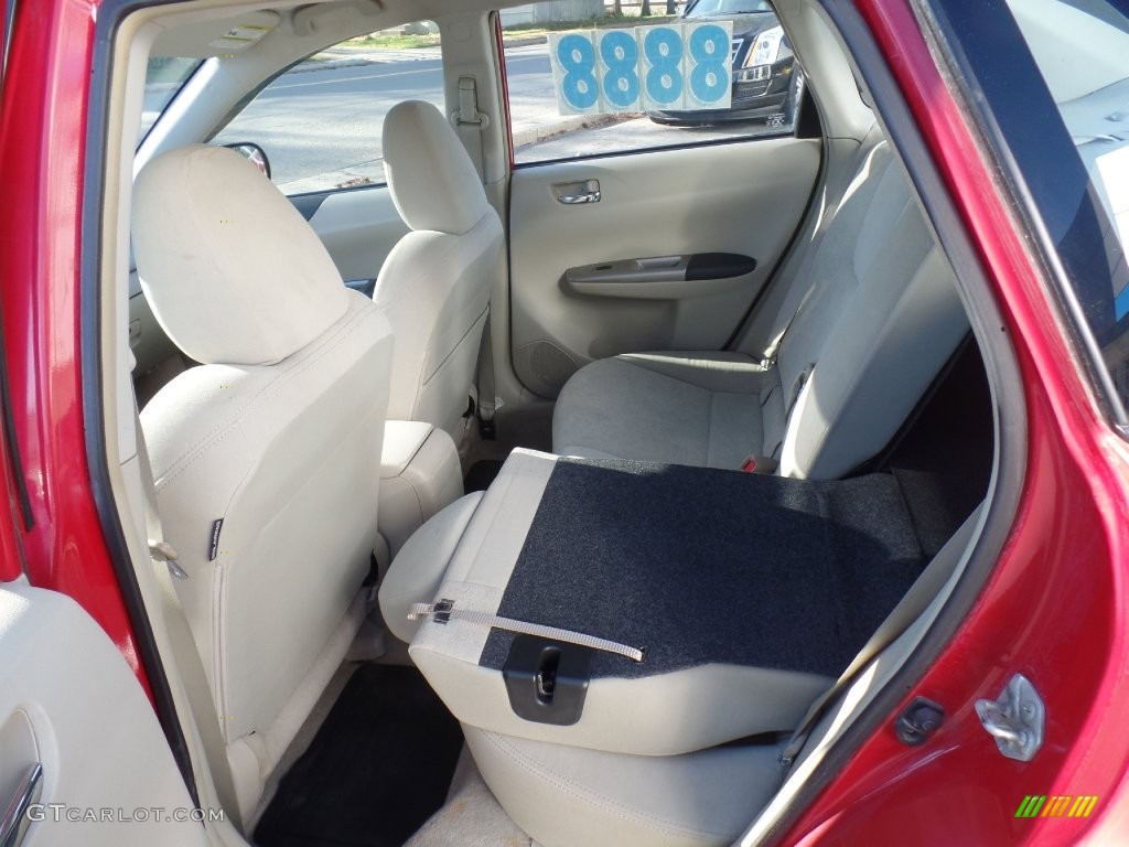 2008 Impreza 2.5i Sedan - Lightning Red / Ivory photo #30