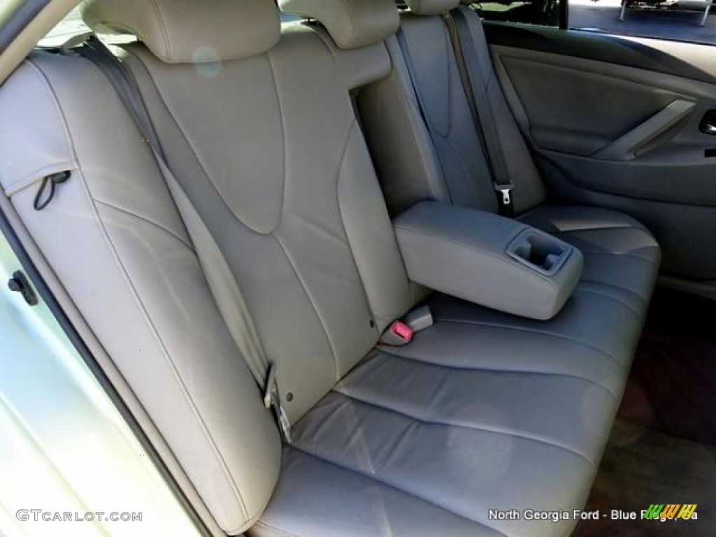 2007 Camry Hybrid - Jasper Green Pearl / Bisque photo #14