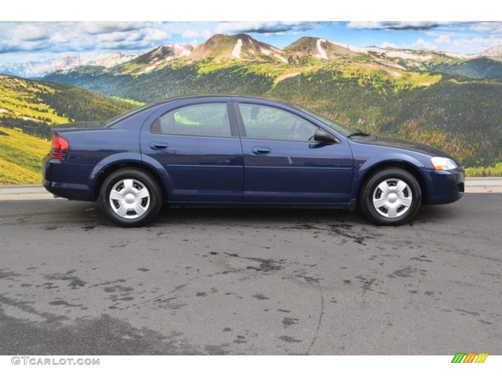 2005 Stratus SXT Sedan - Midnight Blue Pearl / Black photo #2