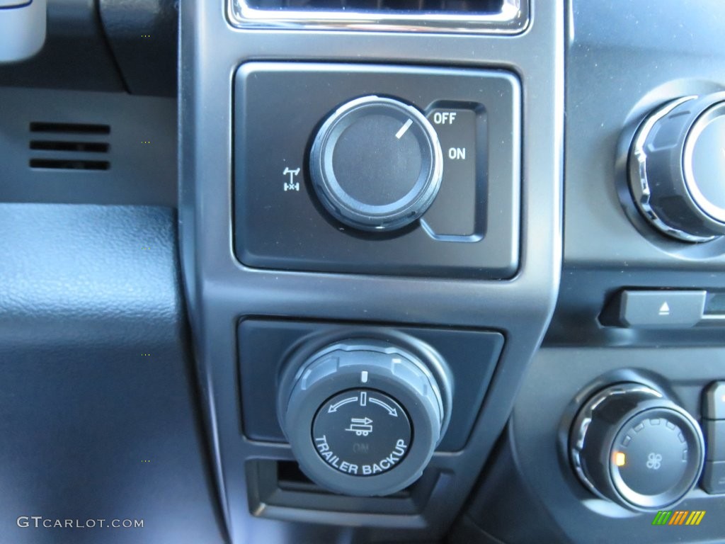 2016 Ford F150 XLT SuperCab Controls Photo #108945727