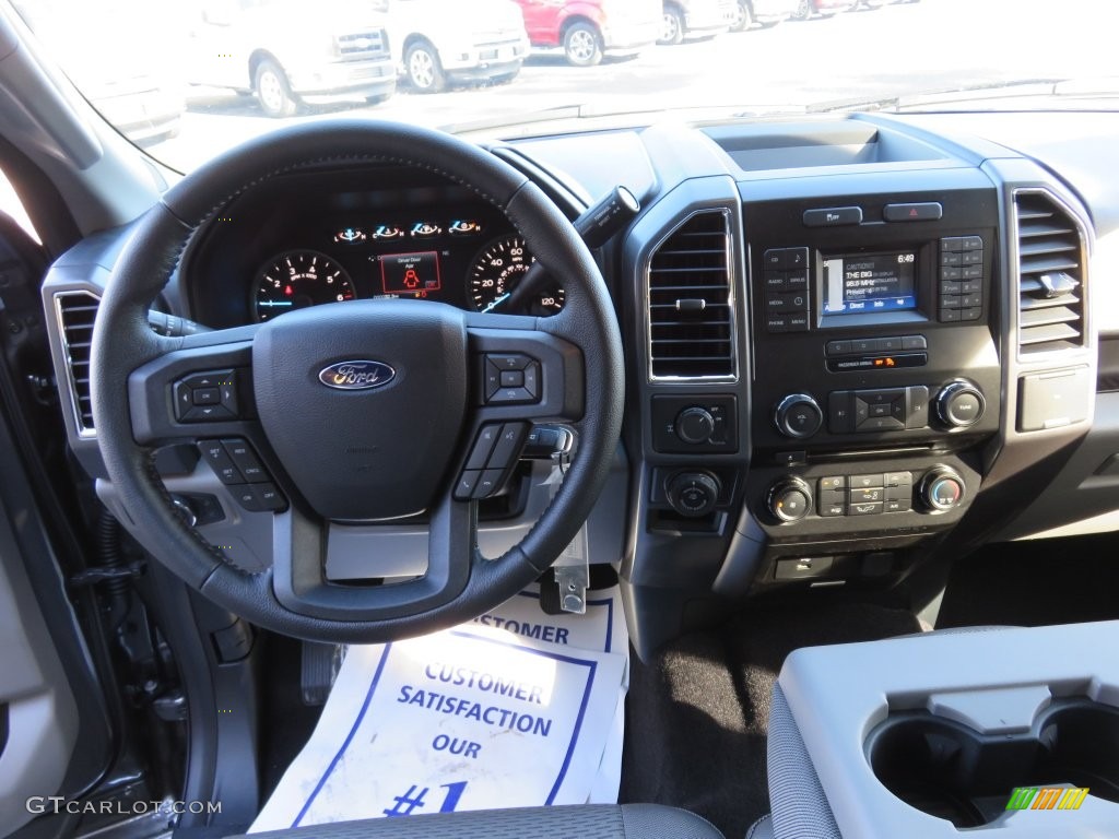 2016 F150 XLT SuperCab - Magnetic / Medium Earth Gray photo #25