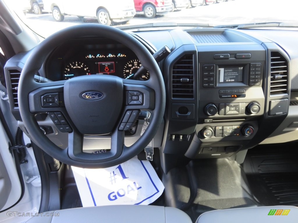 2016 F150 XL SuperCab - Oxford White / Medium Earth Gray photo #23