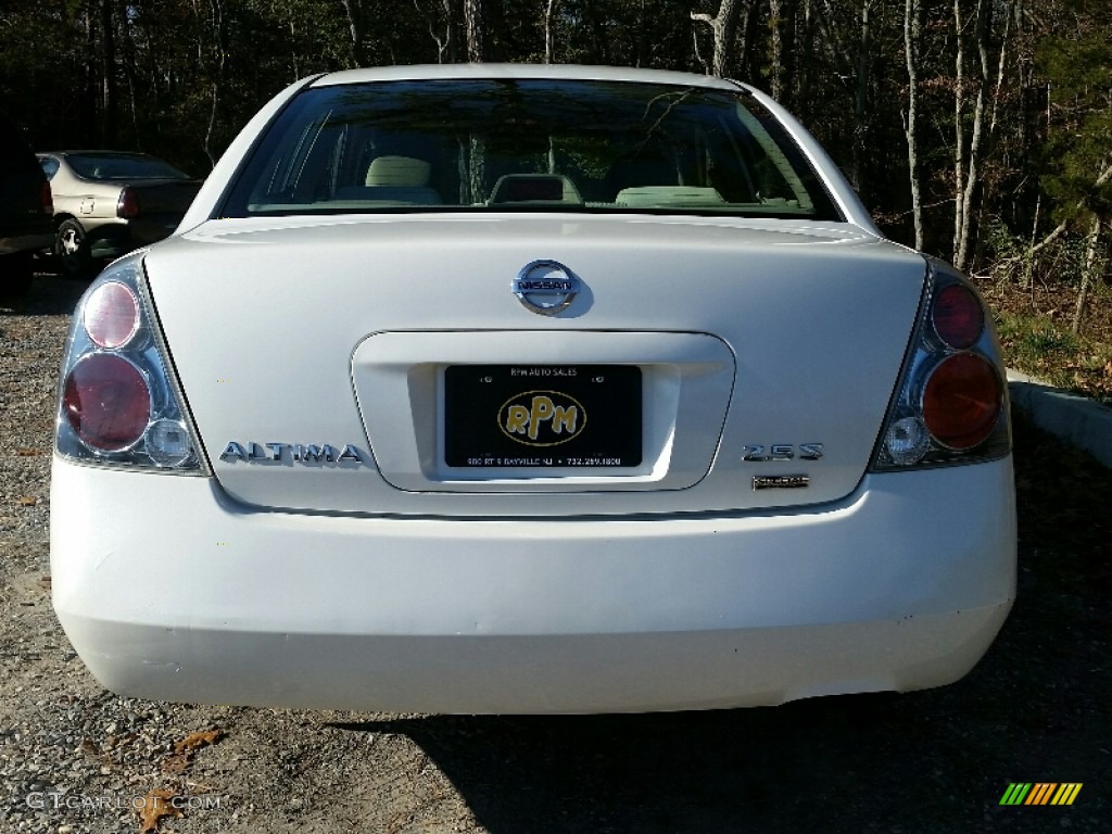 2006 Altima 2.5 S - Satin White Pearl / Blond photo #8