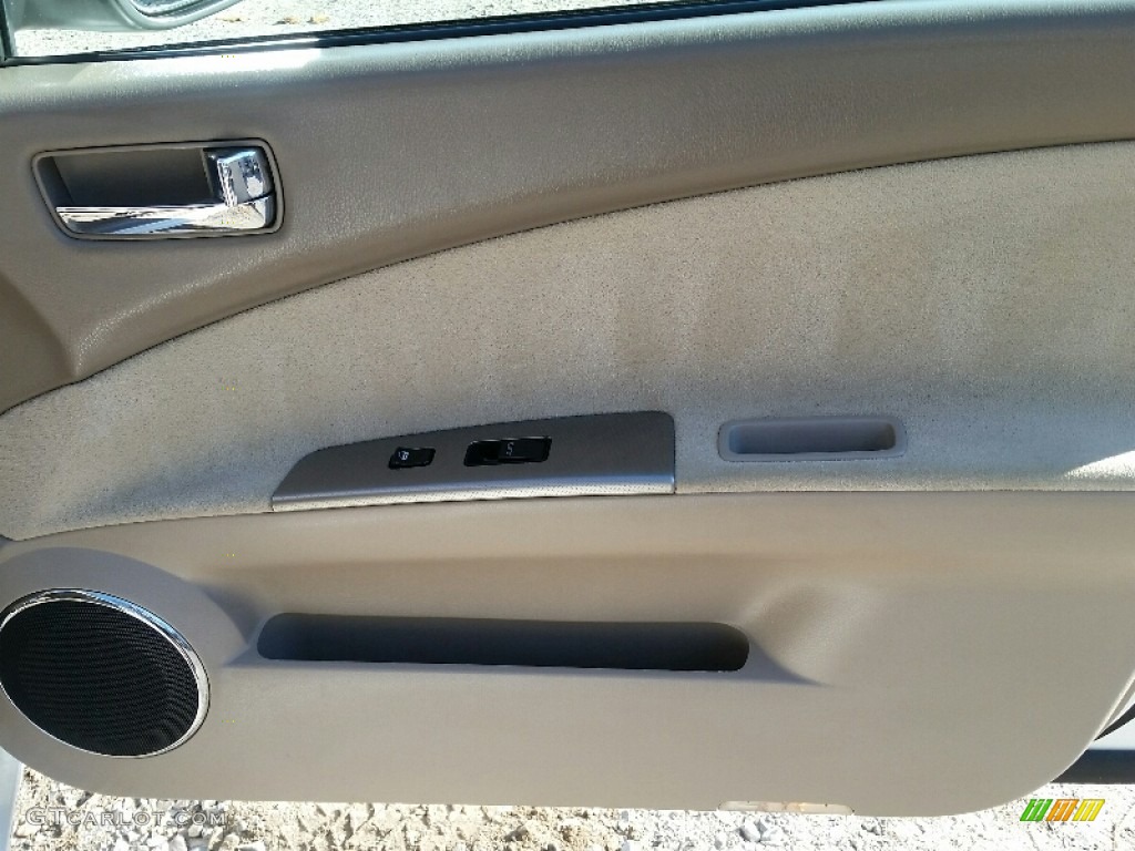 2006 Altima 2.5 S - Satin White Pearl / Blond photo #9
