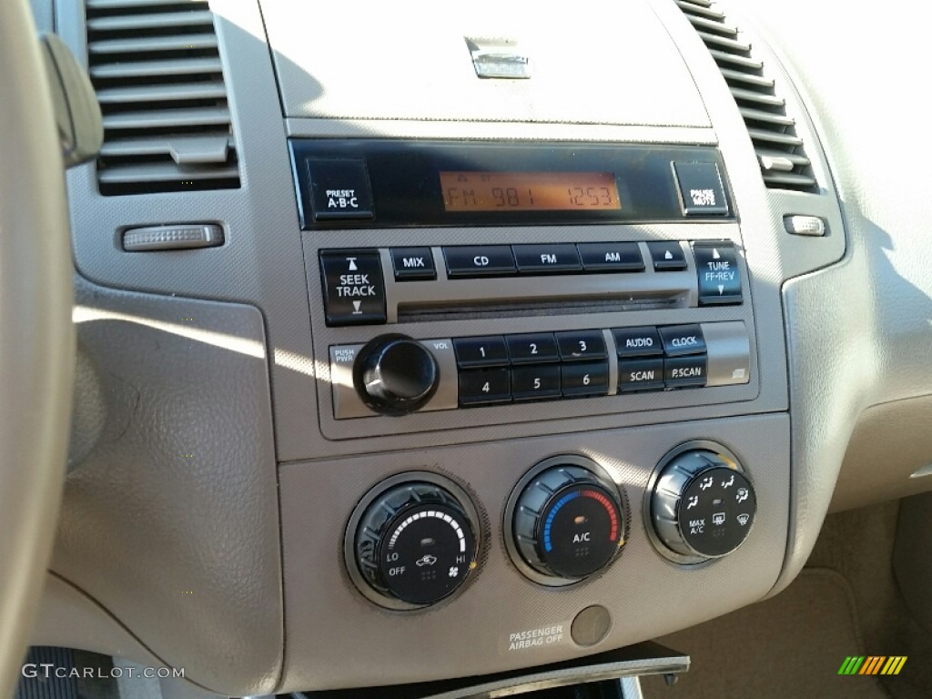 2006 Altima 2.5 S - Satin White Pearl / Blond photo #17