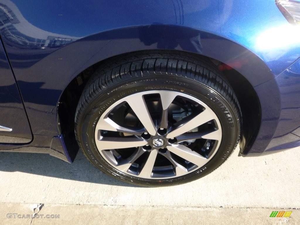 2016 Nissan Altima 2.5 SR Wheel Photos