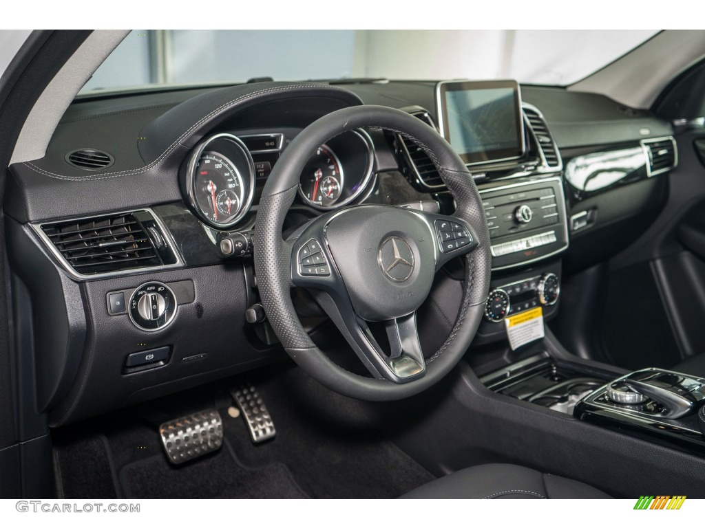 2016 Mercedes-Benz GLE 400 4Matic Black Dashboard Photo #108954655