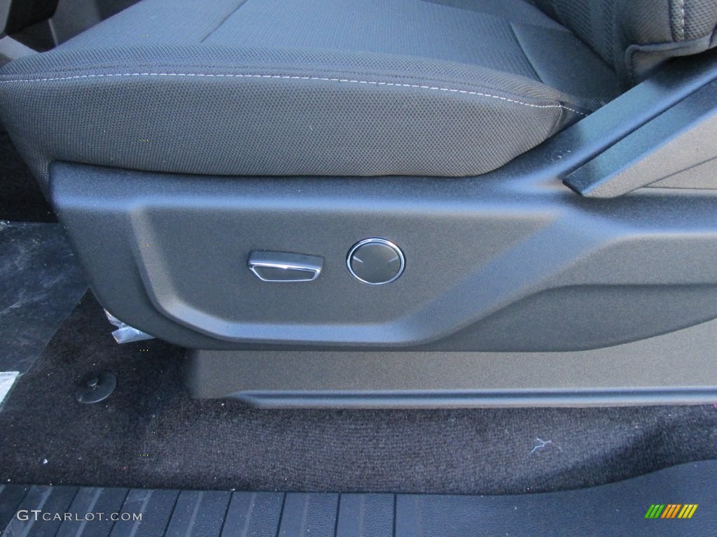 2016 F150 XLT SuperCab - Magnetic / Black photo #25