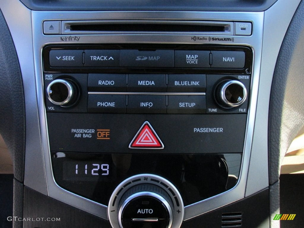 2016 Hyundai Azera Standard Azera Model Controls Photo #108958000