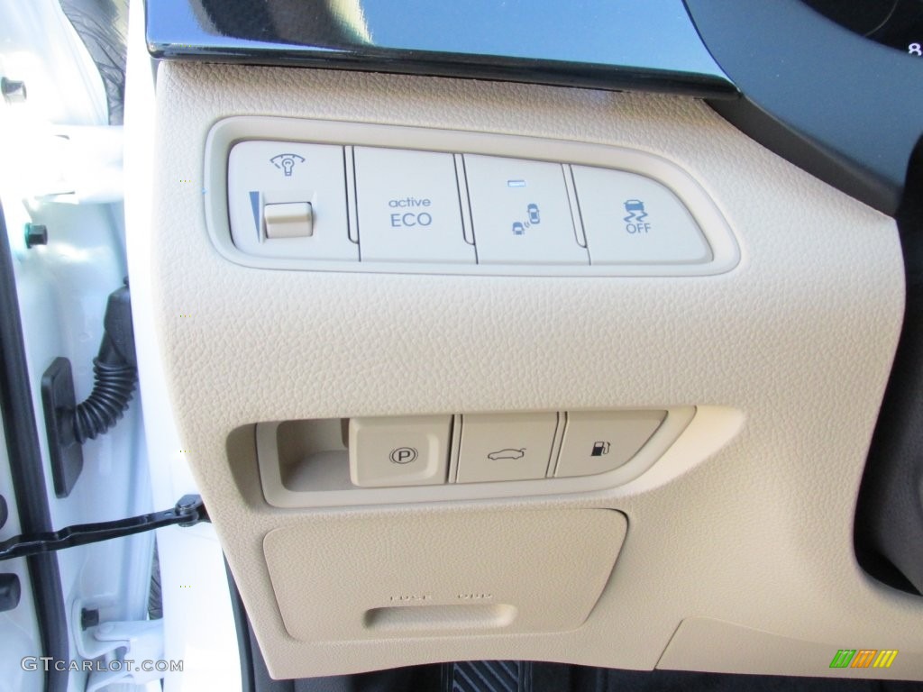 2016 Hyundai Azera Standard Azera Model Controls Photo #108958171