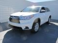 Blizzard Pearl White - Highlander LE Photo No. 7