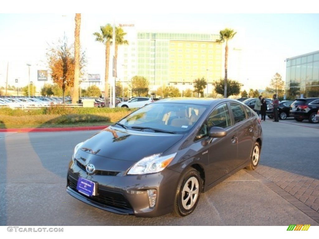 2015 Prius Three Hybrid - Winter Gray Metallic / Misty Gray photo #2