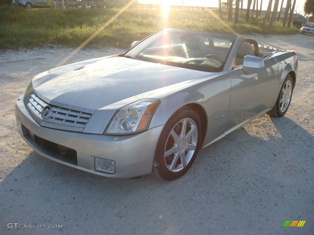 2004 XLR Roadster - Light Platinum / Shale photo #3