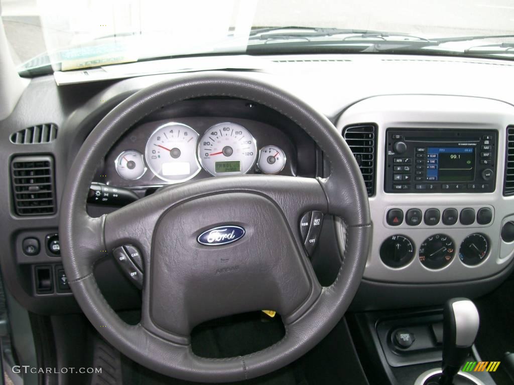 2005 Escape Hybrid 4WD - Titanium Green Metallic / Medium/Dark Flint Grey photo #6