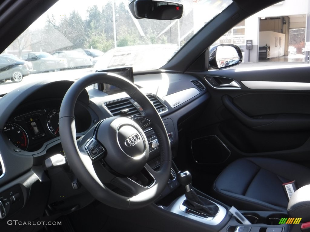 2016 Q3 2.0 TSFI Prestige quattro - Mythos Black Metallic / Black photo #18