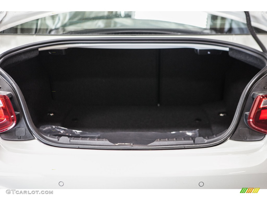 2016 BMW M235i Coupe Trunk Photo #108971839
