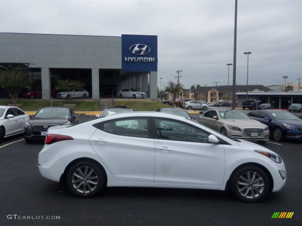 2016 Elantra SE - White / Beige photo #10