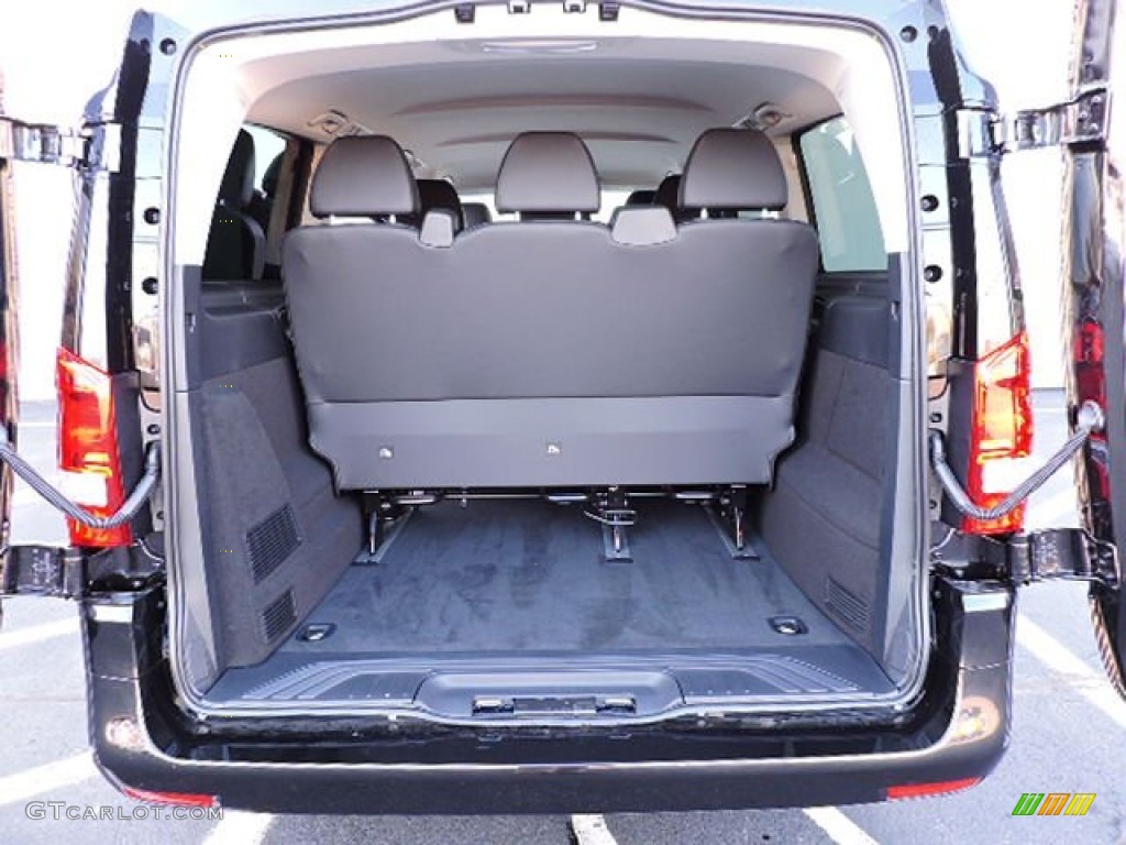 2016 Mercedes-Benz Metris Passenger Van Trunk Photos