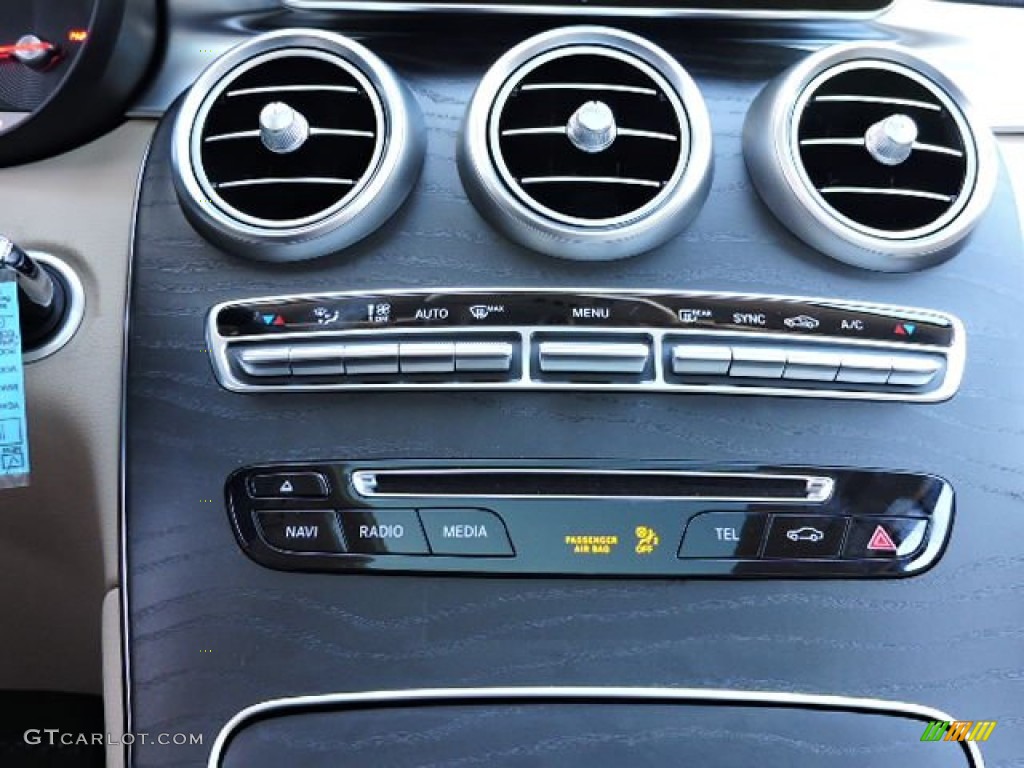 2016 Mercedes-Benz GLC 300 4Matic Controls Photo #108975881