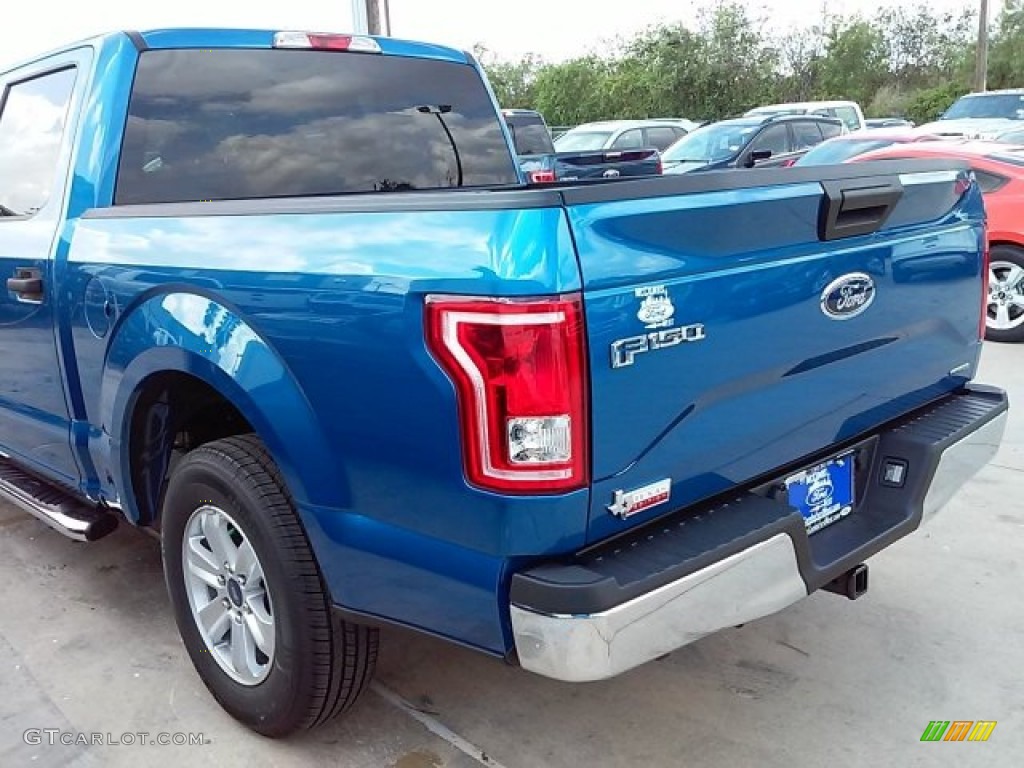 2015 F150 XLT SuperCrew - Blue Flame Metallic / Medium Earth Gray photo #12