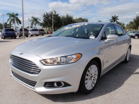 2015 Ford Fusion Energi SE Data, Info and Specs