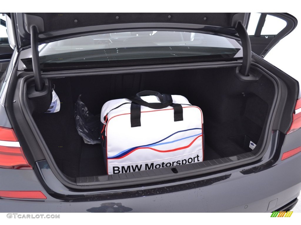 2016 BMW 7 Series 740i Sedan Trunk Photo #108986093