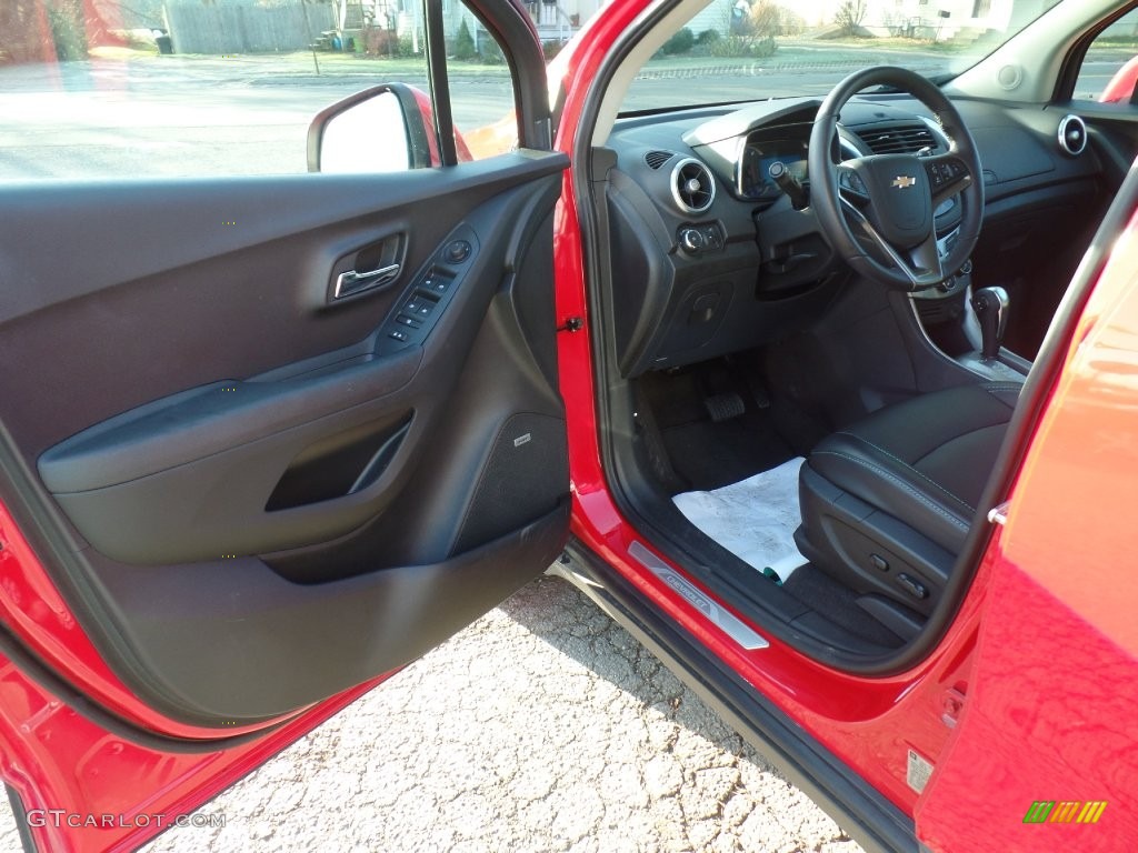 2015 Trax LTZ AWD - Blaze Red / Jet Black photo #13
