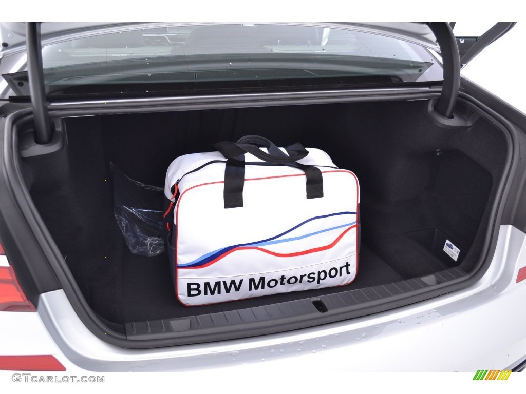 2016 BMW 7 Series 740i Sedan Trunk Photo #108986750