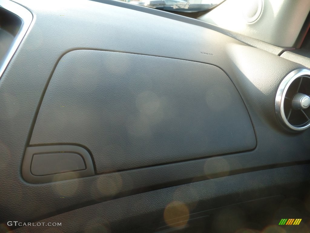 2015 Trax LTZ AWD - Blaze Red / Jet Black photo #38