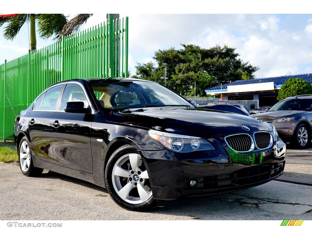 2005 5 Series 525i Sedan - Black Sapphire Metallic / Beige photo #1