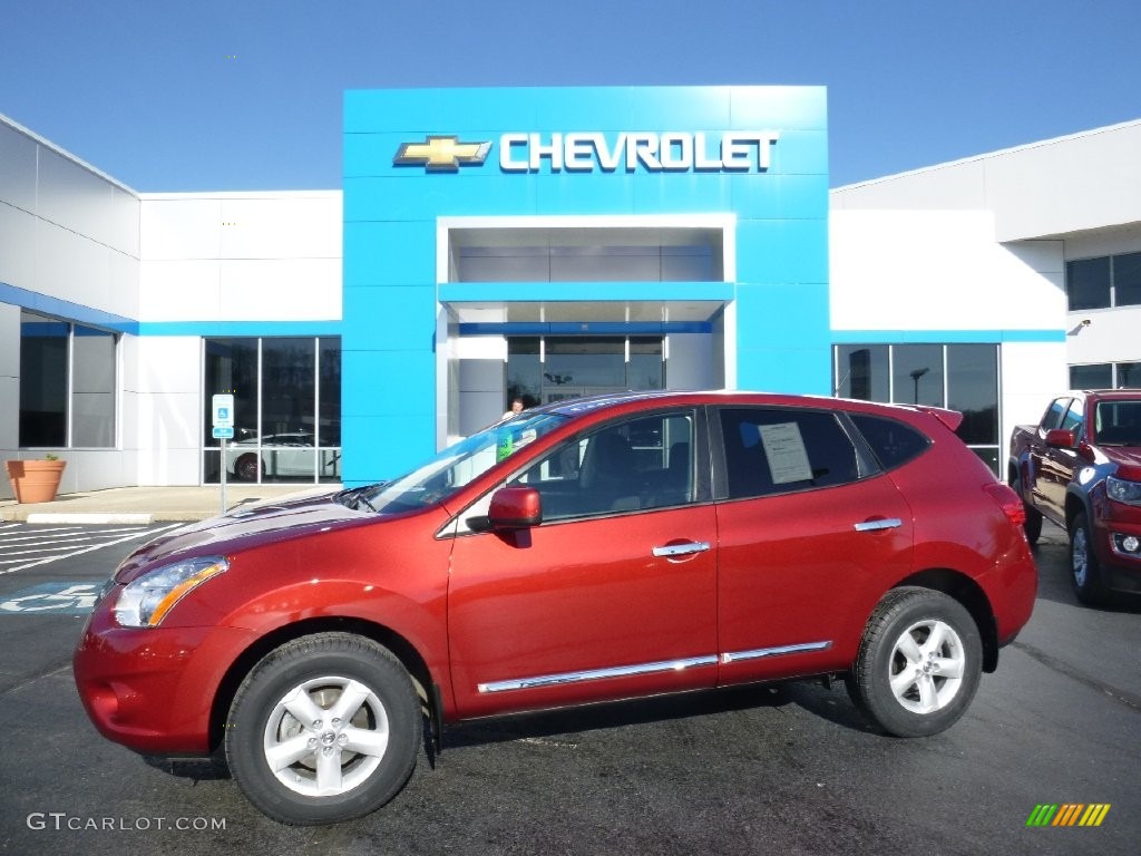 2013 Rogue S AWD - Cayenne Red / Black photo #1