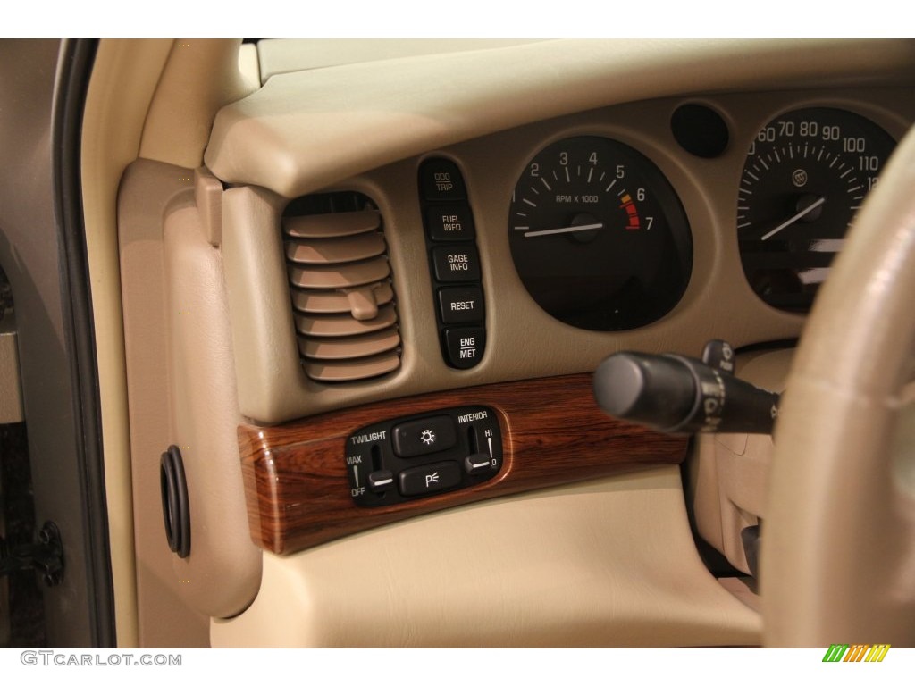 2004 LeSabre Custom - Light Bronzemist Metallic / Light Cashmere photo #6