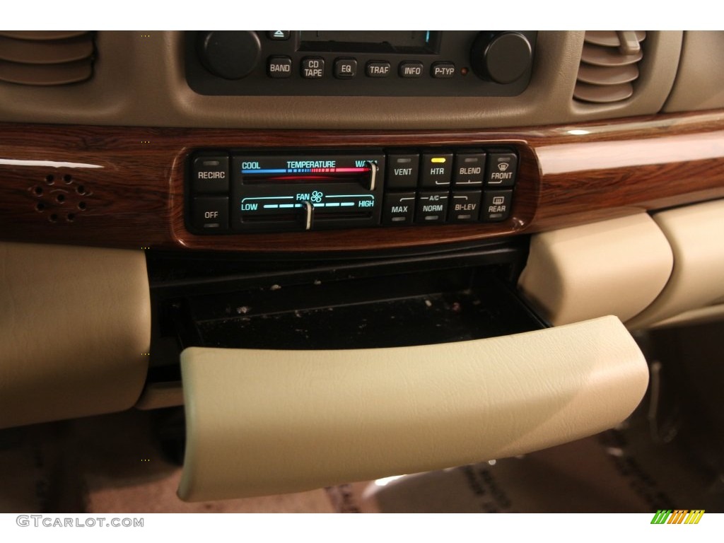 2004 LeSabre Custom - Light Bronzemist Metallic / Light Cashmere photo #11