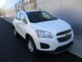 Summit White - Trax LT AWD Photo No. 10