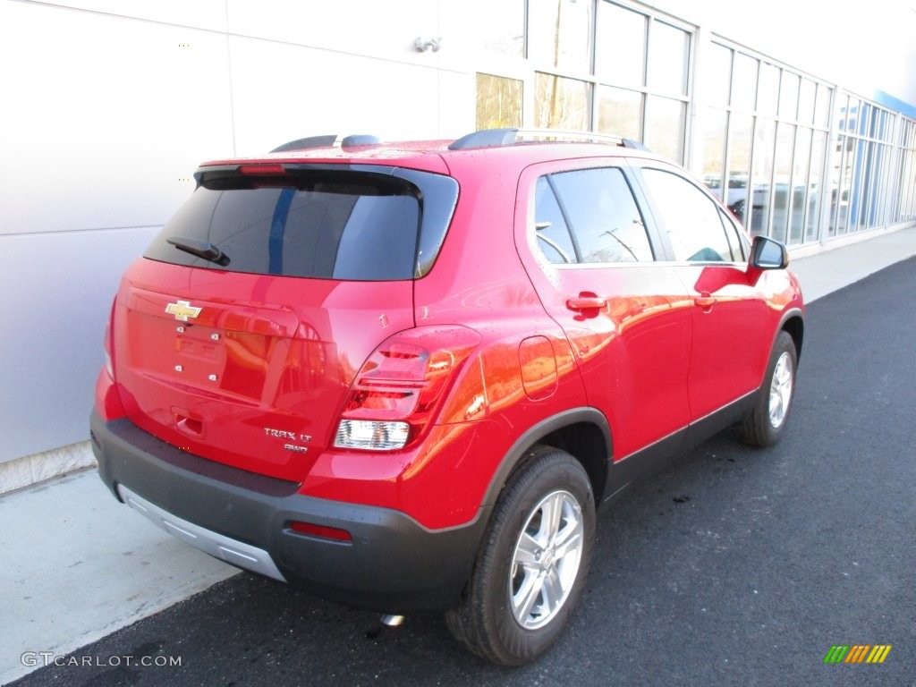 2016 Trax LT AWD - Blaze Red / Jet Black photo #4