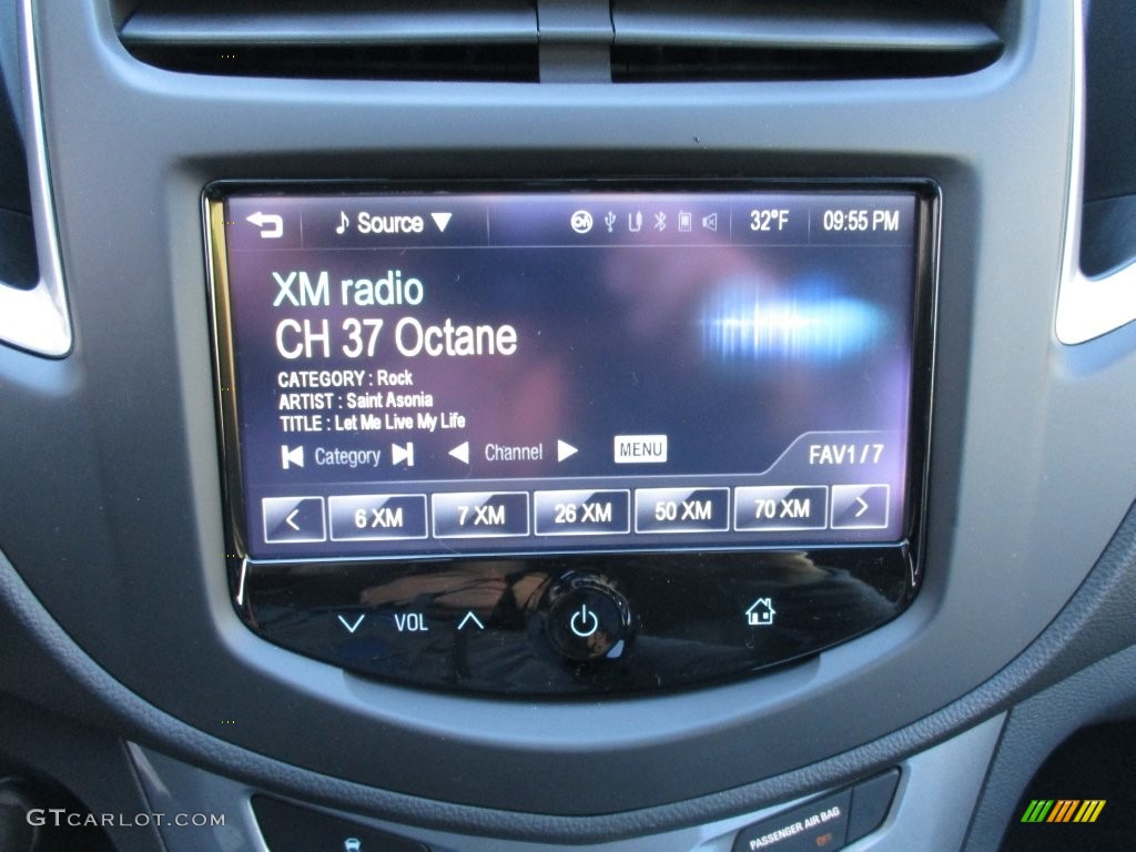 2016 Trax LT AWD - Blaze Red / Jet Black photo #17