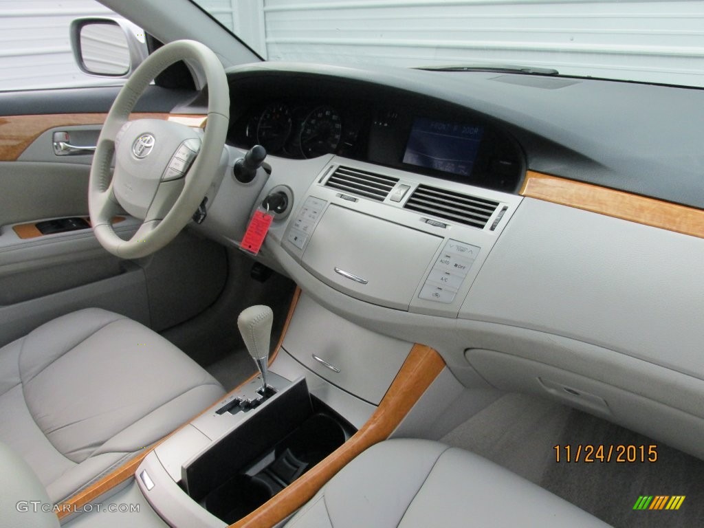 2007 Avalon XLS - Titanium Metallic / Light Gray photo #24