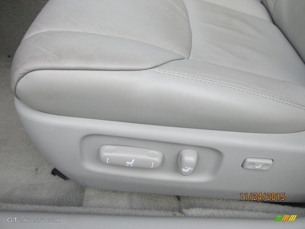 2007 Avalon XLS - Titanium Metallic / Light Gray photo #33