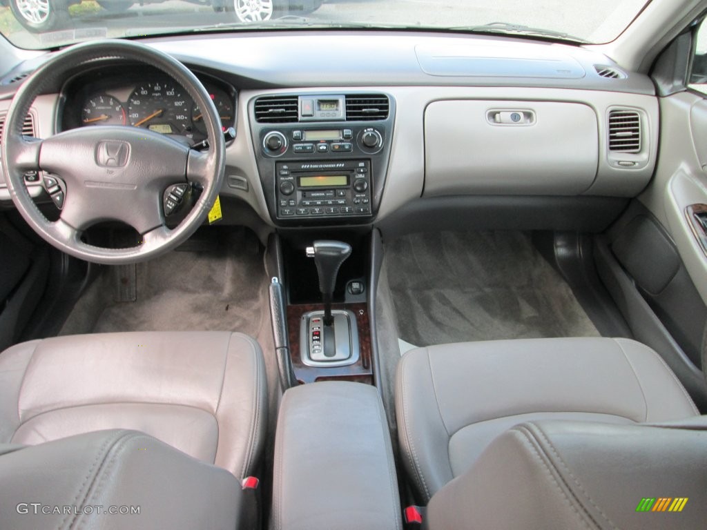 2002 Accord EX V6 Sedan - Nighthawk Black Pearl / Quartz Gray photo #24