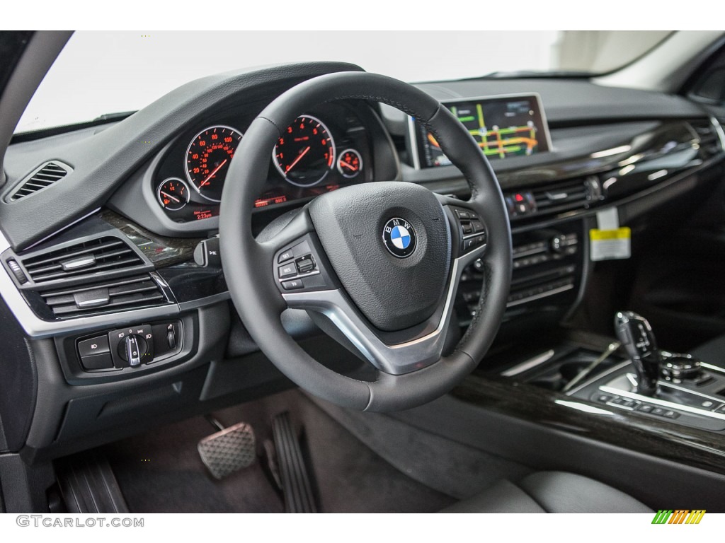 2016 X5 xDrive35i - Black Sapphire Metallic / Black photo #5