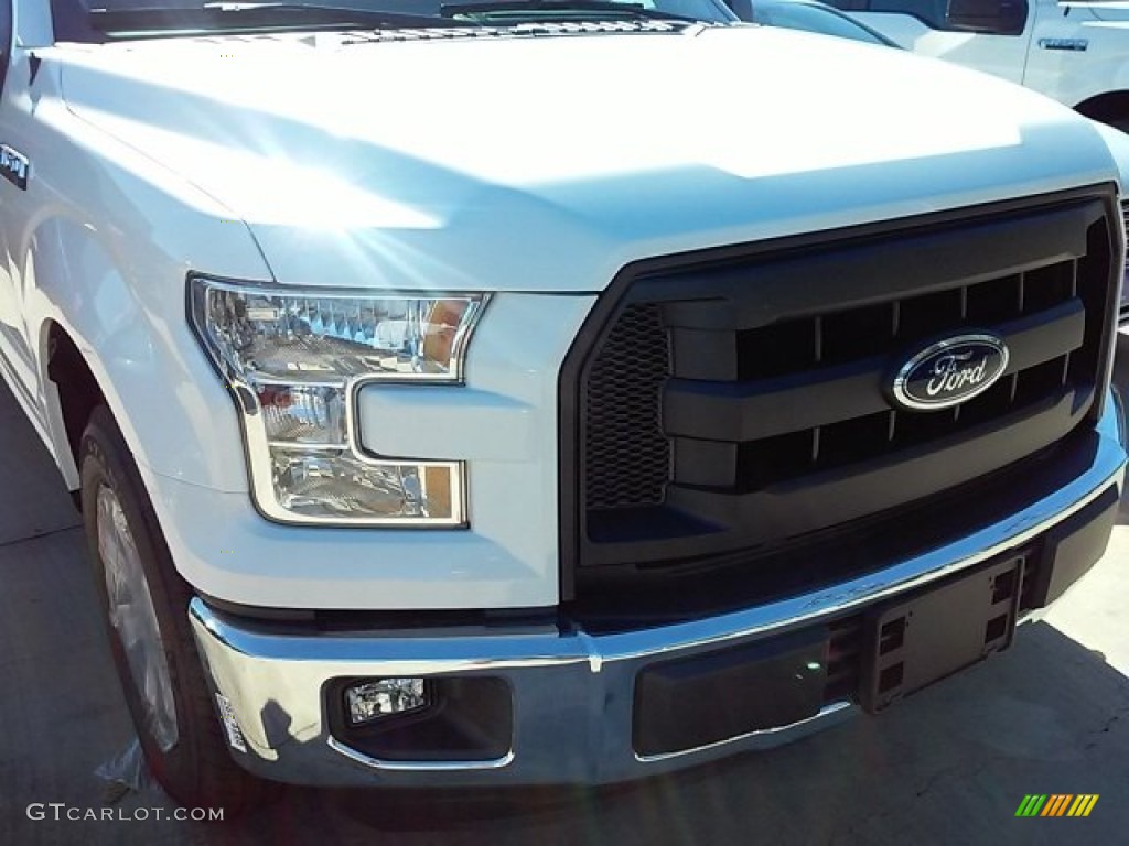 2015 F150 XL SuperCab - Oxford White / Medium Earth Gray photo #2