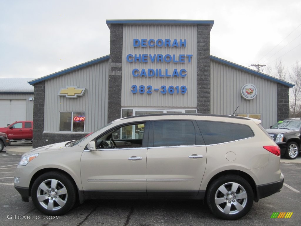 Gold Mist Metallic Chevrolet Traverse