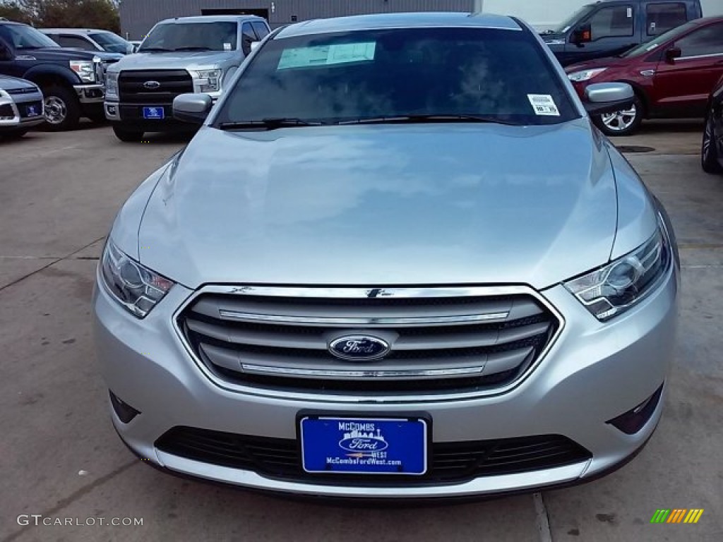 2015 Taurus SEL - Ingot Silver Metallic / Charcoal Black photo #8