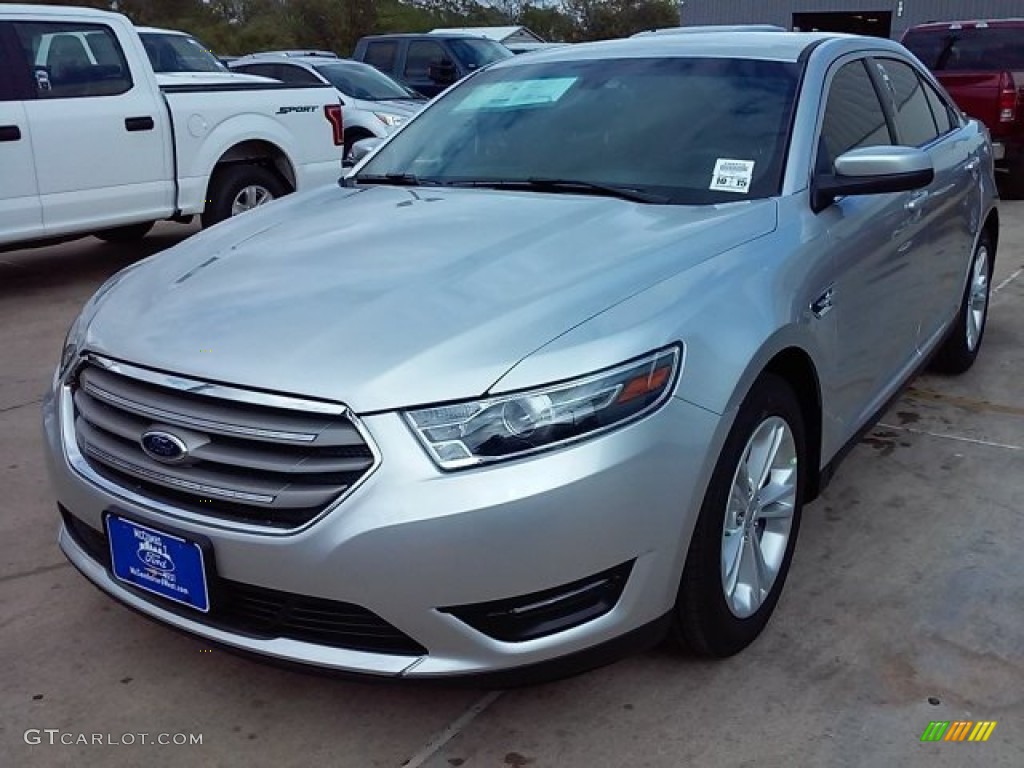 2015 Taurus SEL - Ingot Silver Metallic / Charcoal Black photo #9